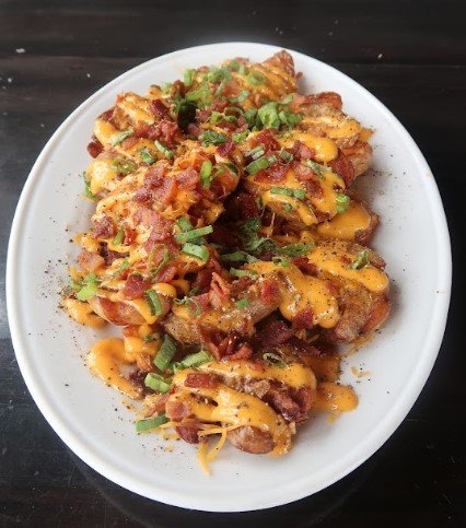 TOSTONES